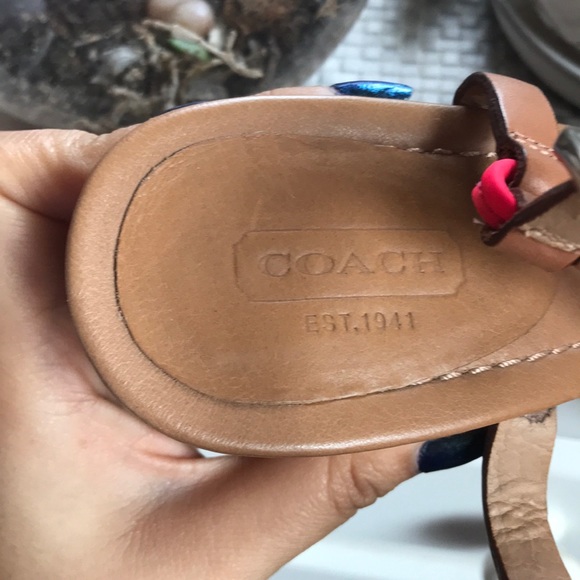 ADORABLE COACH WEDGES💕✨ - Picture 4 of 7